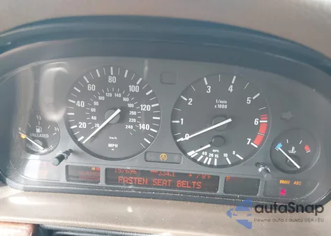 2001 BMW 740Ia z USA, uszkodzony, nr VIN WBAGG83411DN85413